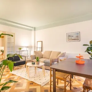 https://superbe-appartement-haut-de-gamme.fr-provencehotel.com
